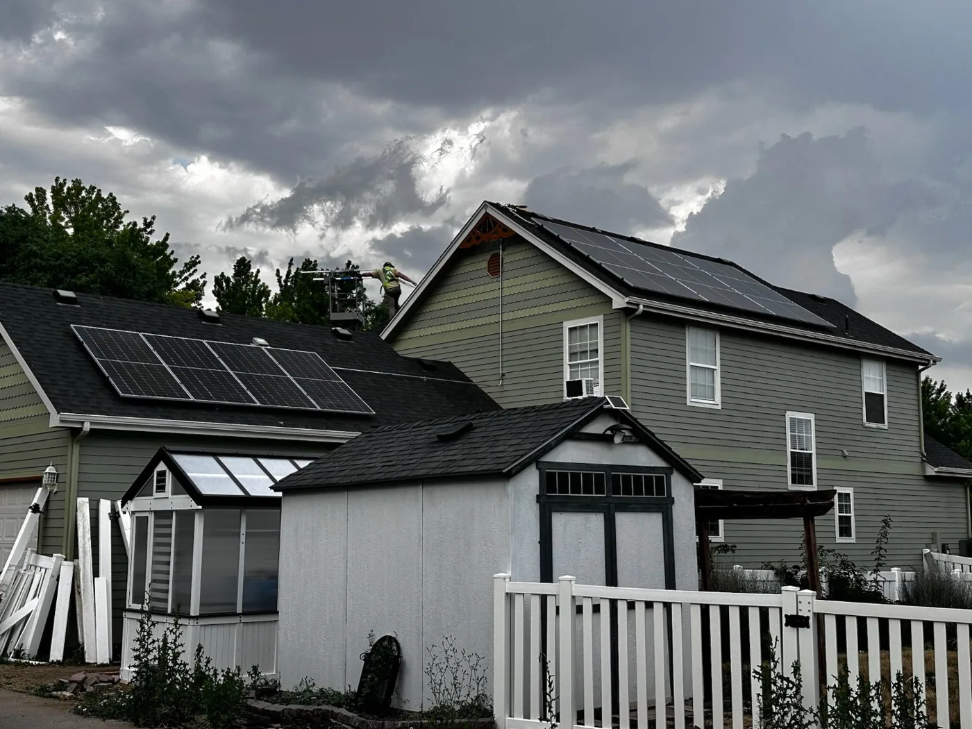 Residential rooftop solar installation